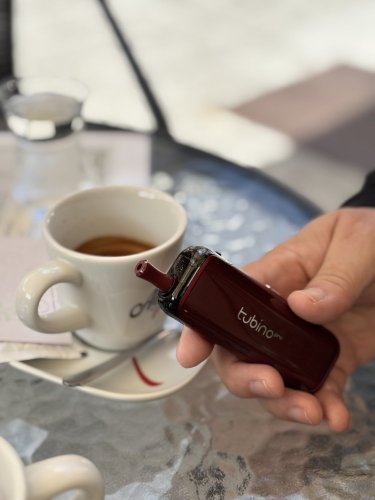 Tubino Pro Kit 2000mAh - Farebná varianta: Black
